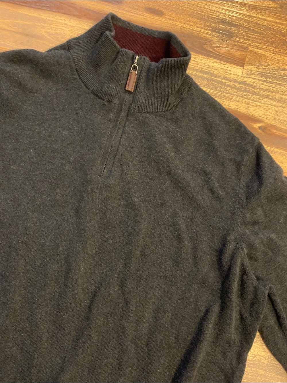 Redmond Clothing Outfitters quarter zip. Men’s size XL.
